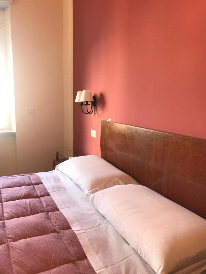 نابولي B&B I Due Teatri المظهر الخارجي الصورة